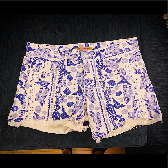 Rebecca Minkoff White & Blue Paisley Denim Shorts - Picture 1 of 5